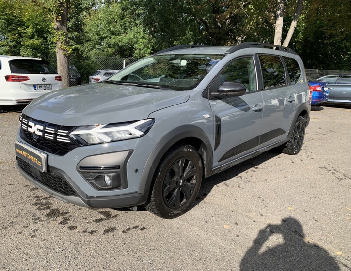 Dacia Jogger 1