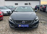 Volvo V60 Kombi 2,4 l 162 kw