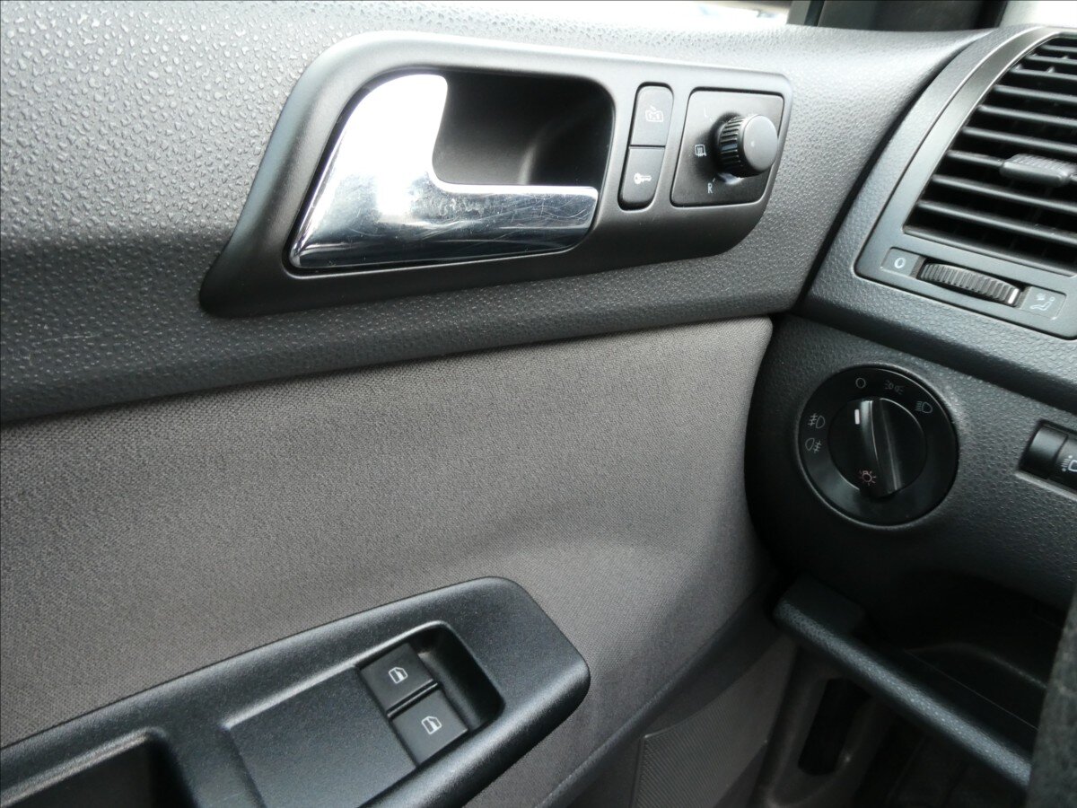 Volkswagen Polo Hatchback 1,4 l 59 kw