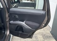 Mitsubishi Outlander SUV 2,3 l 130 kw