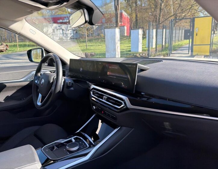 BMW Řada 4 Sedan / Limuzína 3,0 l 210 kw