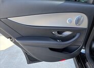 Mercedes-Benz Třídy E Sedan / Limuzína 3,0 l 190 kw