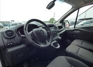 Renault Trafic 12