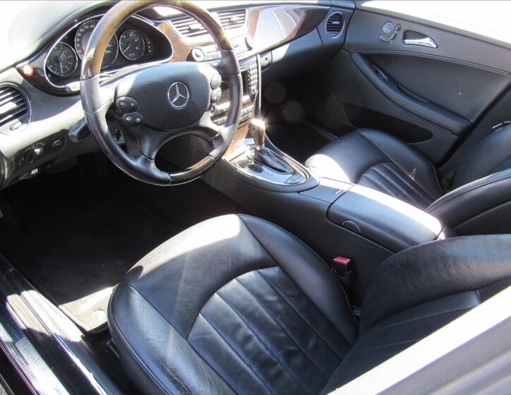 Mercedes-Benz CLS Sedan / Limuzína 3,0 l 165 kw