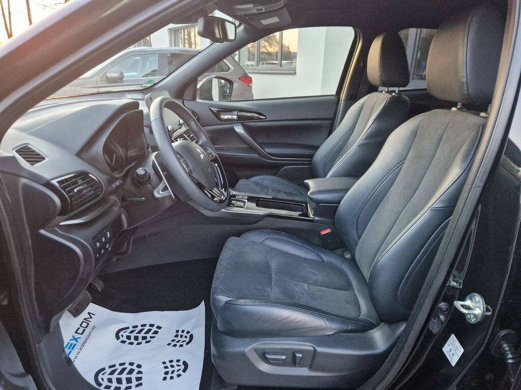 Mitsubishi Ostatní SUV / Terénní 2,4 l 138 kw