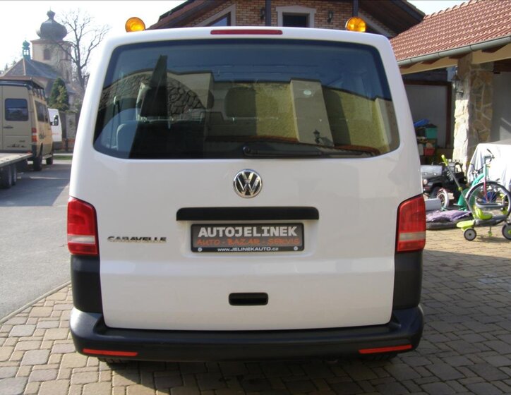 Volkswagen Caravelle 4