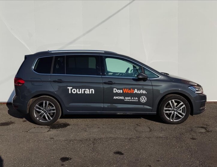 Volkswagen Touran MPV 1,5 l 110 kw