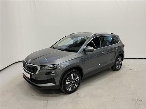 Škoda Karoq SUV 1,5 l 110 kw