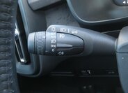 Volvo XC40 SUV / Terénní 1,5 l 95 kw