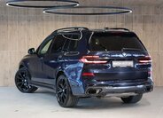 BMW X7 SUV / Terénní 3,0 l 259 kw