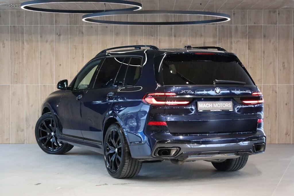 BMW X7 SUV / Terénní 3,0 l 259 kw