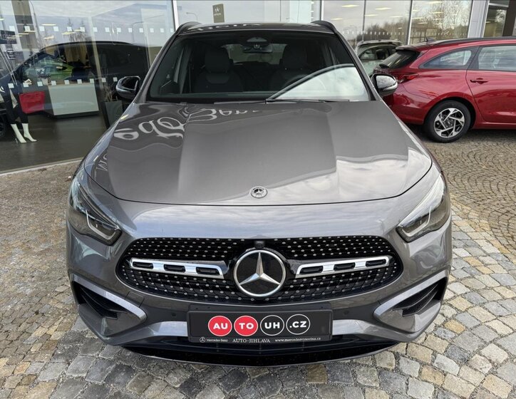Mercedes-Benz GLA SUV 2,0 l 110 kw
