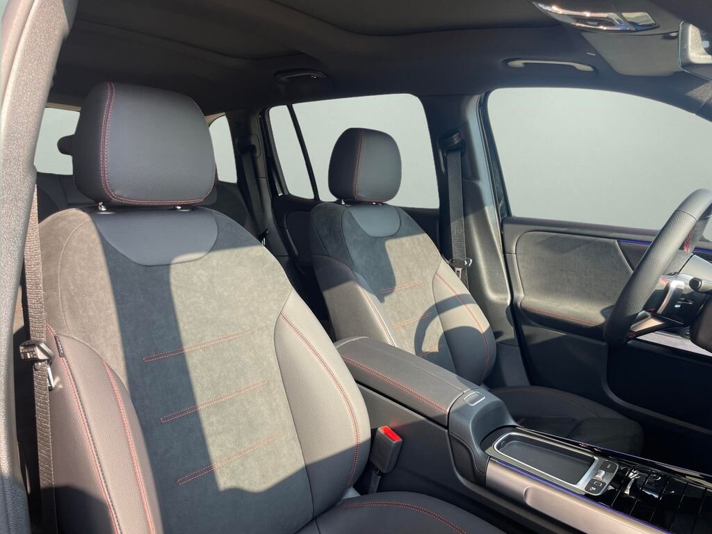 Mercedes-Benz GLB SUV / Terénní 2,0 l 110 kw