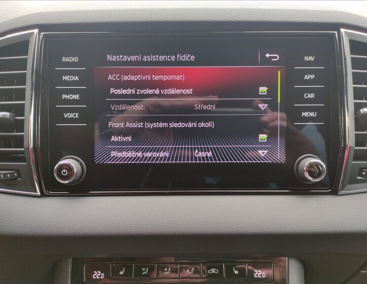 Škoda Karoq SUV 2,0 l 140 kw