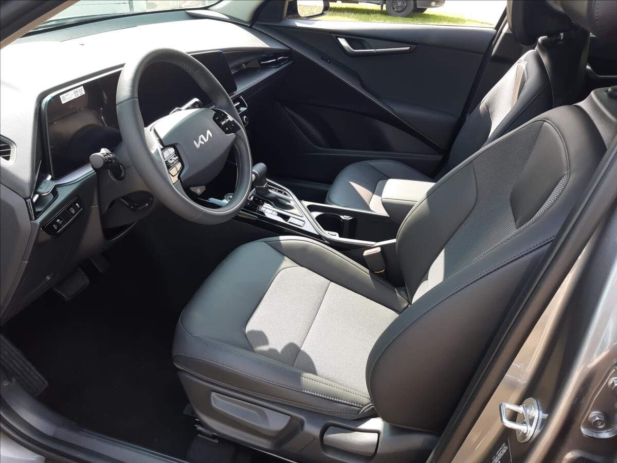 KIA Niro CUV 1,6 l 95 kw