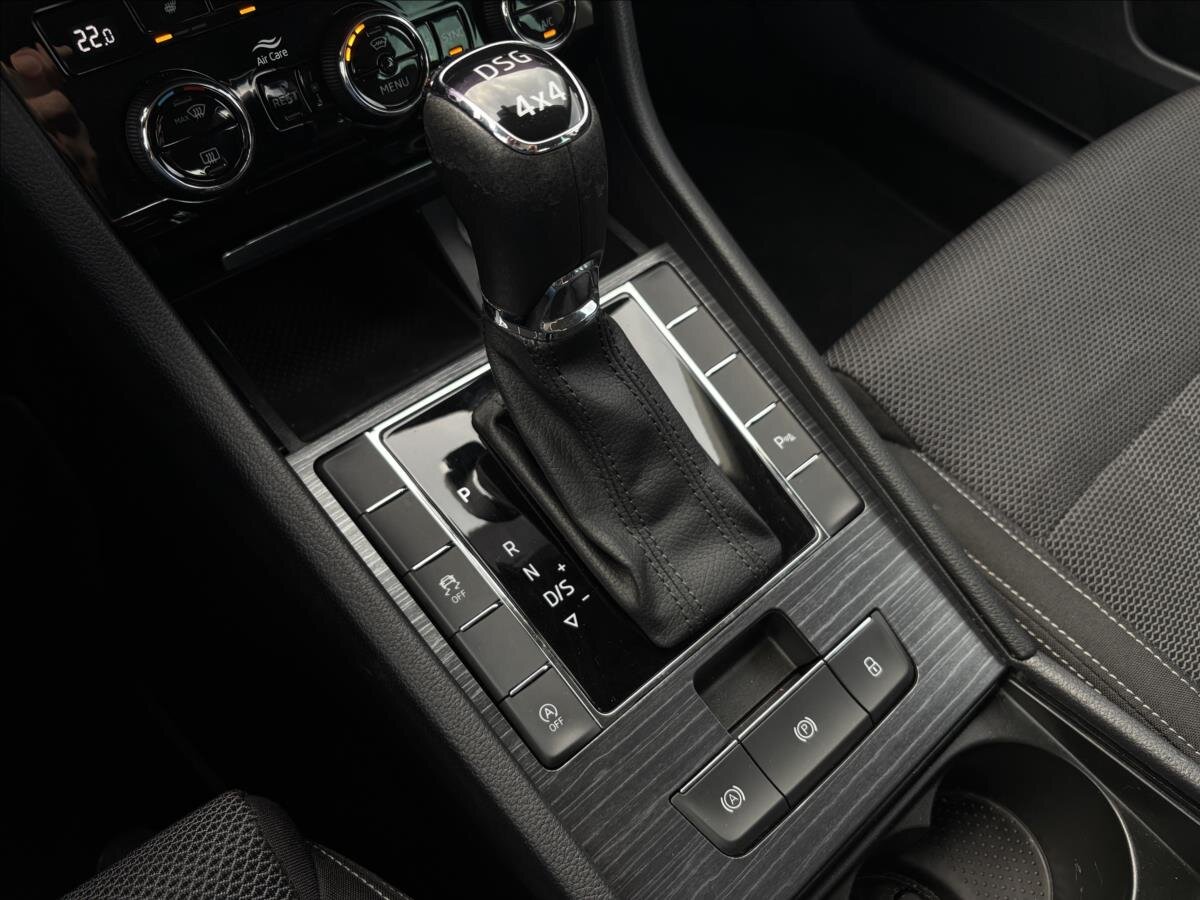 Škoda Superb Sedan 2,0 l 147 kw