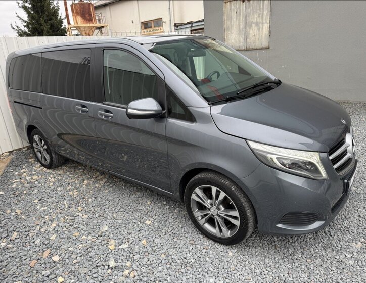 Mercedes-Benz Třídy V Kombi 2,1 l 120 kw