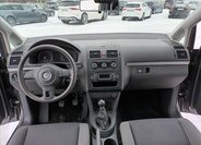 Volkswagen Touran MPV 1,2 l 77 kw