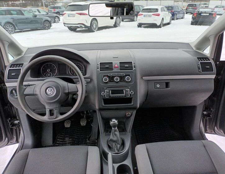 Volkswagen Touran MPV 1,2 l 77 kw