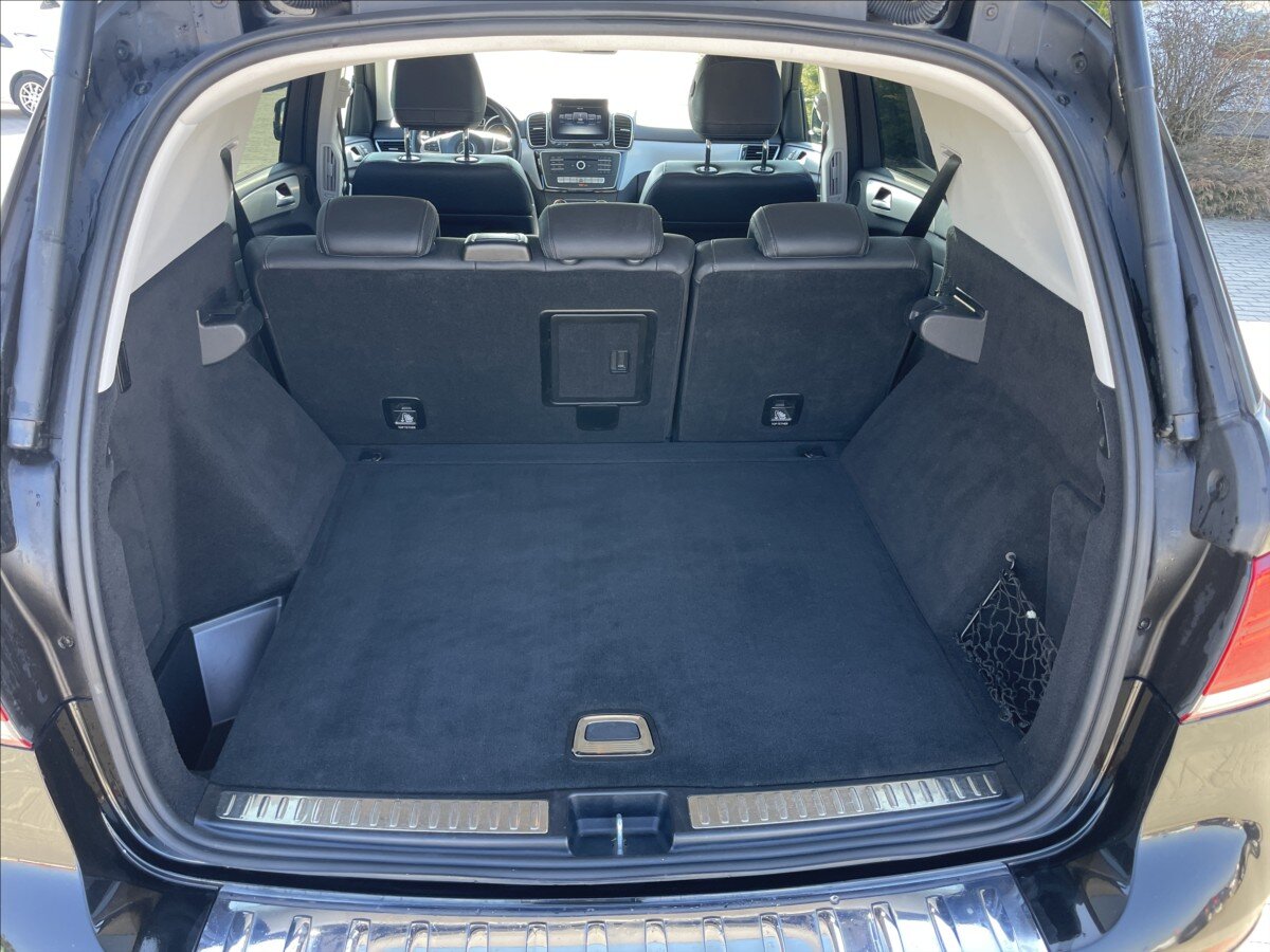 Mercedes-Benz GLE SUV / Terénní 3,0 l 190 kw