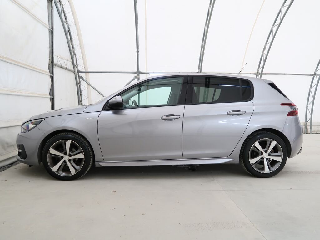 Peugeot 308 Hatchback 1,2 l 81 kw