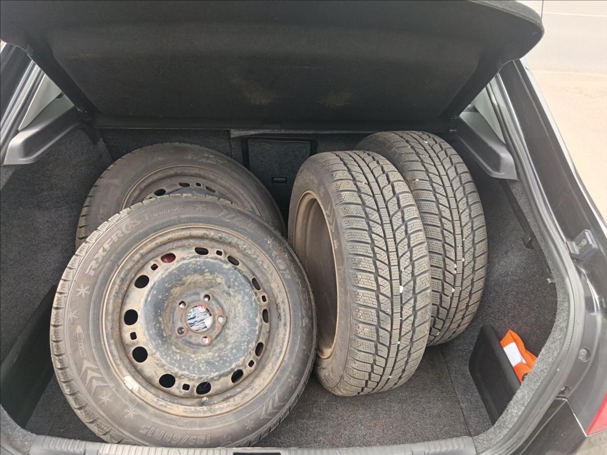 Seat Toledo Sedan / Limuzína 1,2 l 77 kw