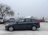 KIA Ostatní Kombi 1,6 l 66 kw