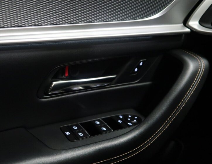 Mazda CX-60 SUV / Terénní 3,3 l 187 kw