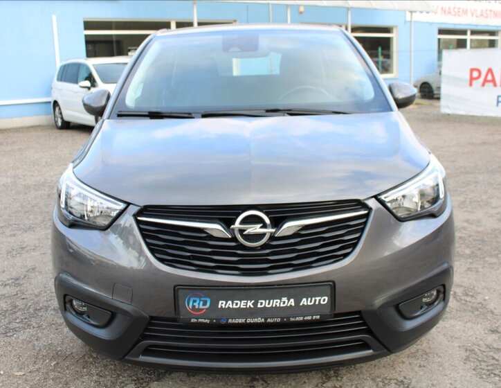 Opel Crossland X SUV / Terénní 1,2 l 61 kw