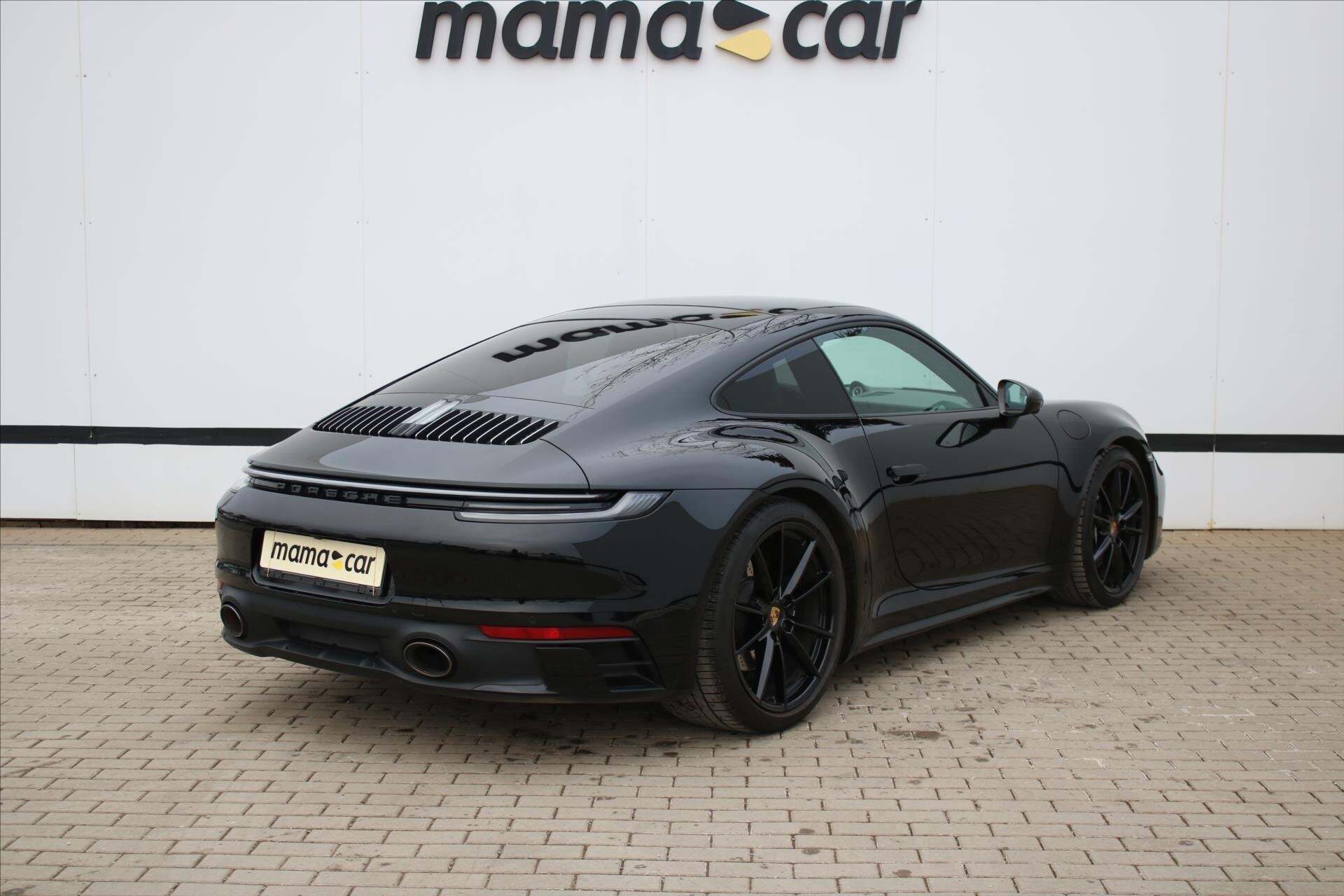 Porsche 911 Kupé 3,0 l 331 kw