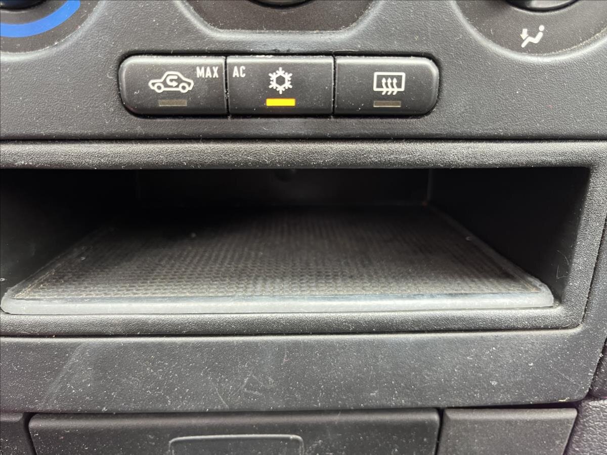 Opel Astra Hatchback 1,7 l 55 kw