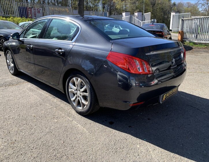 Peugeot 508 Sedan / Limuzína 2,0 l 120 kw