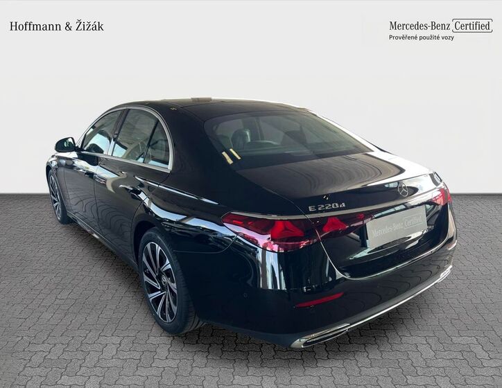 Mercedes-Benz Třídy E 7