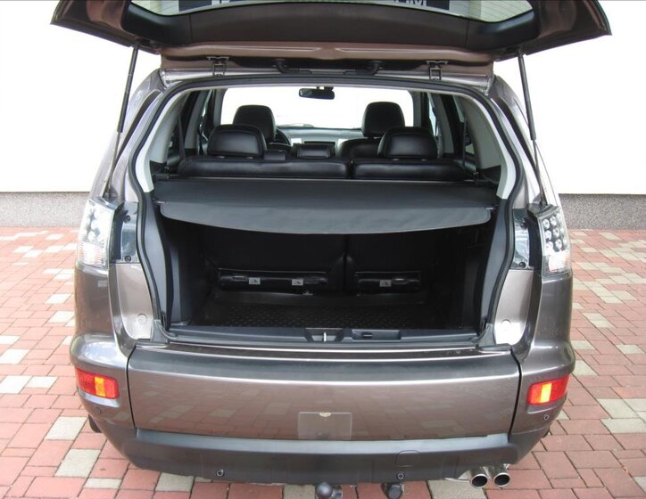 Mitsubishi Outlander 34