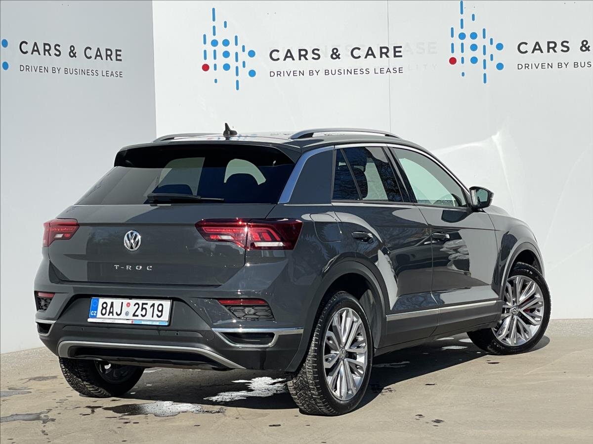Volkswagen T-Roc SUV / Terénní 1,5 l 110 kw