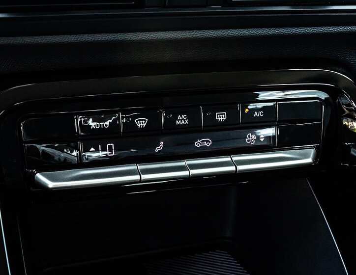 Citroën C3 Aircross SUV / Terénní 1,2 l 74 kw