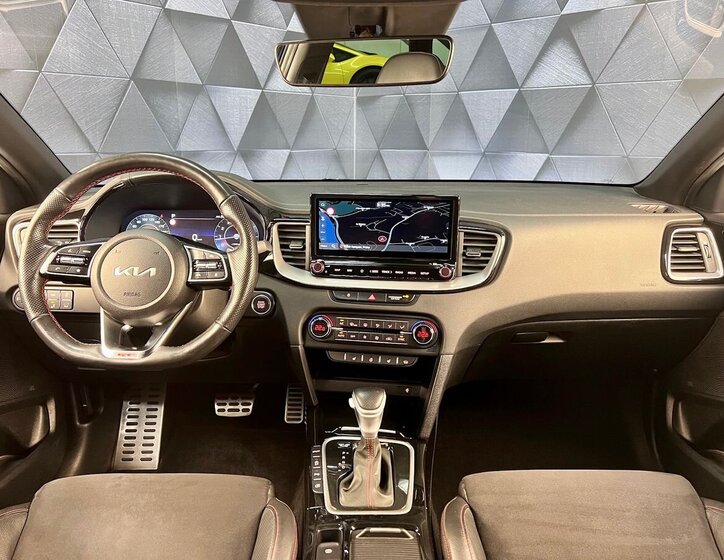 KIA Pro_Ceed Hatchback 1,6 l 150 kw