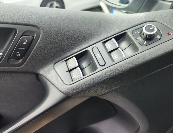 Volkswagen Tiguan SUV / Terénní 2,0 l 125 kw