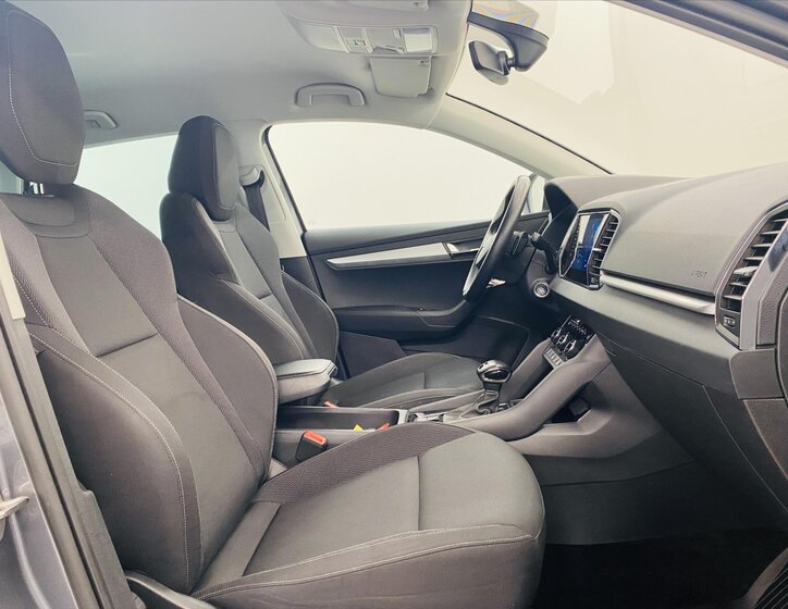 Škoda Karoq SUV / Terénní 1,5 l 110 kw