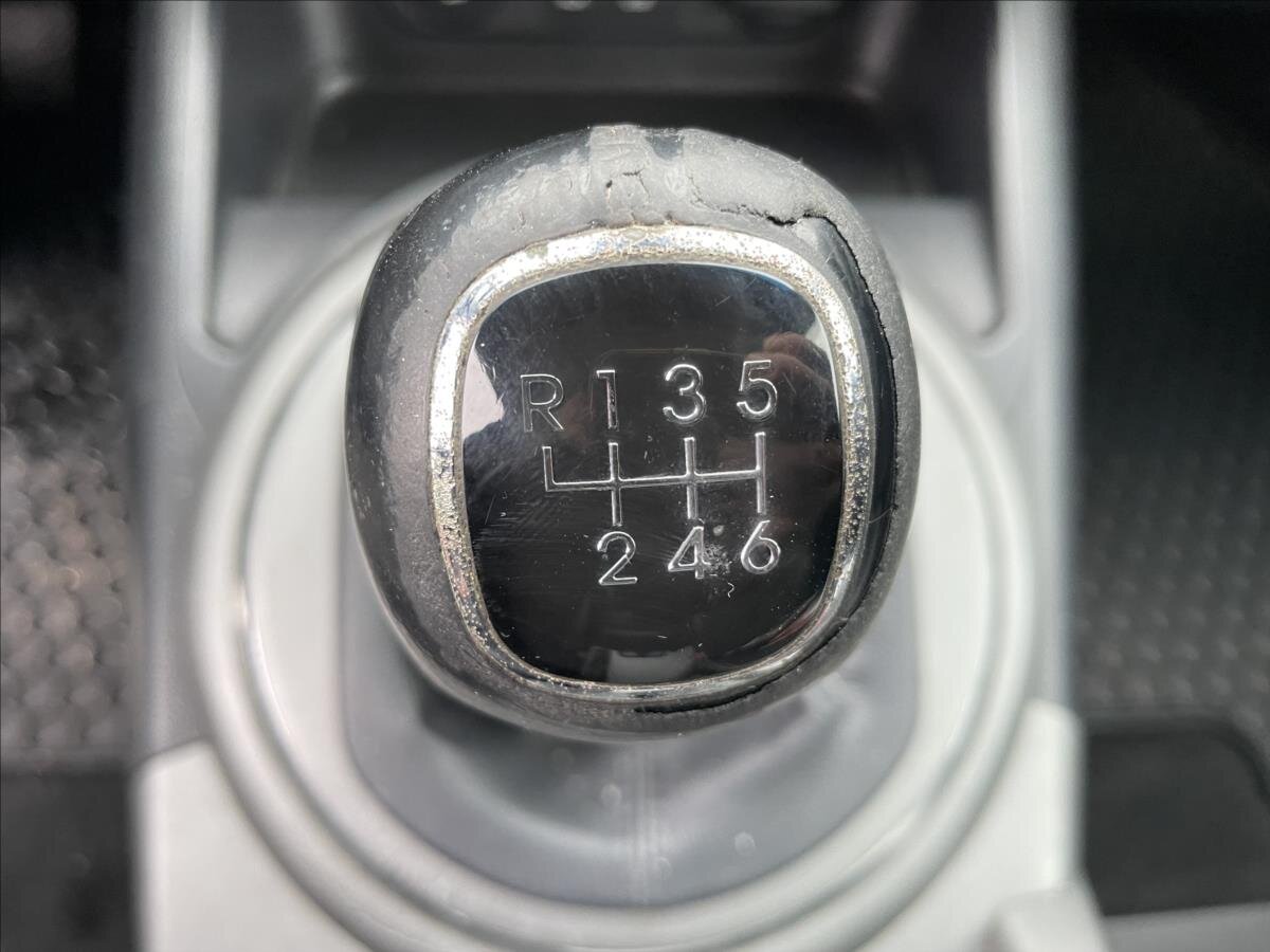 KIA Sportage SUV 2,0 l 135 kw