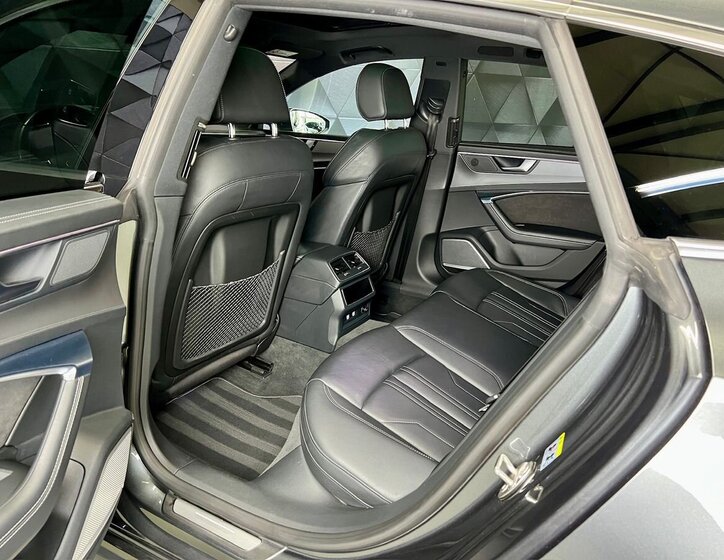 Audi A7 Sedan / Limuzína 3,0 l 210 kw