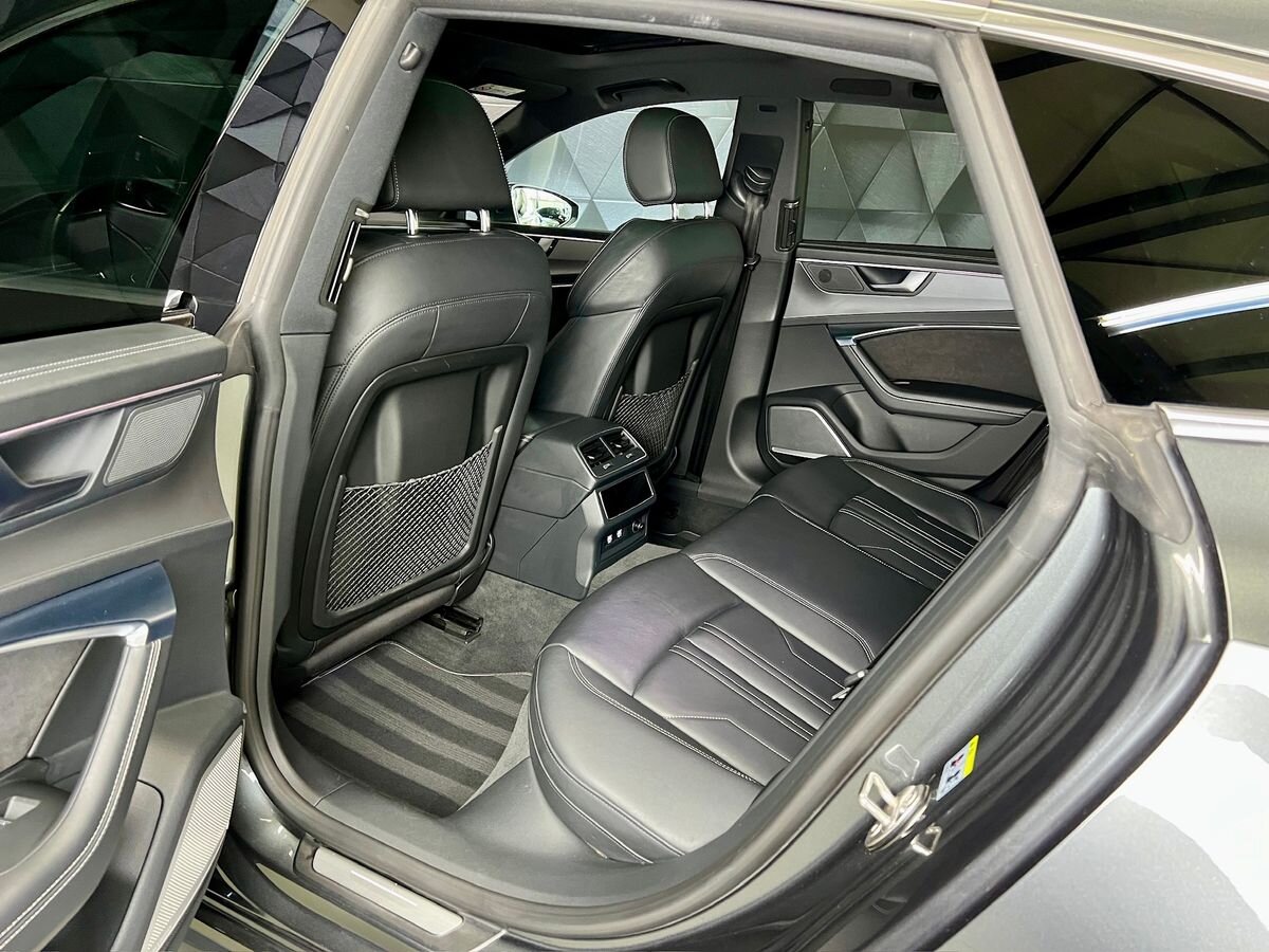 Audi A7 Sedan / Limuzína 3,0 l 210 kw