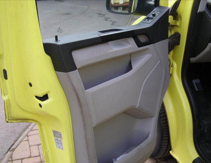 Volkswagen Transporter Kombi 2,0 l 150 kw