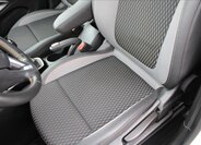 Opel Crossland X SUV / Terénní 1,2 l 81 kw