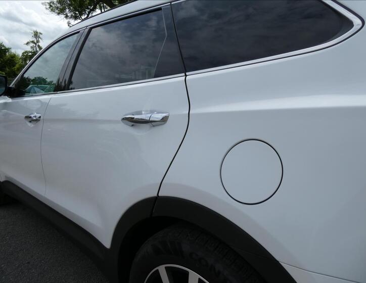 Hyundai Grand Santa Fe 15