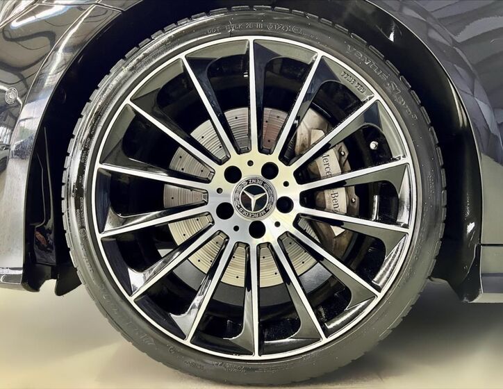 Mercedes-Benz Třídy E 15