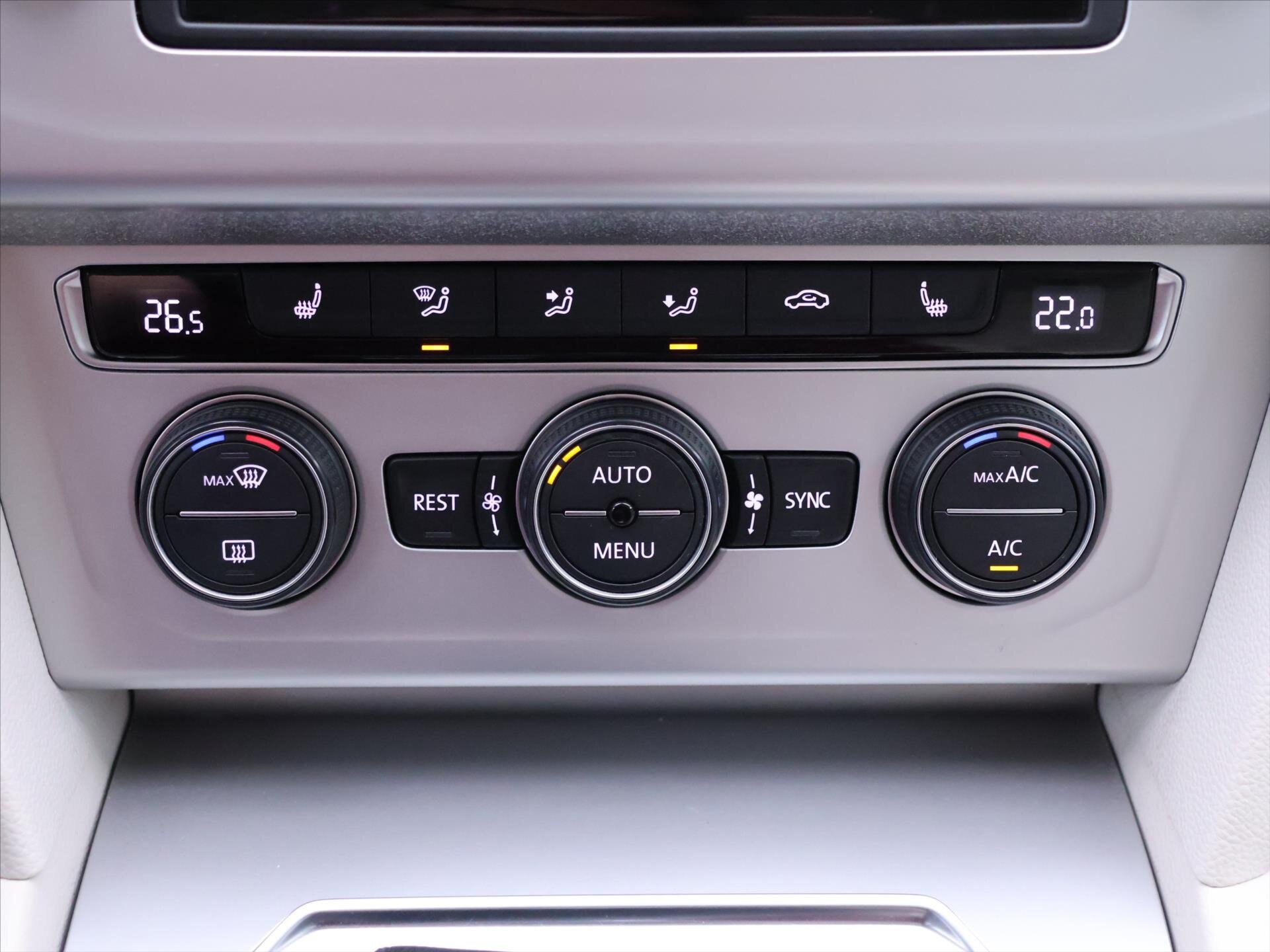 Volkswagen Passat Kombi 2,0 l 110 kw