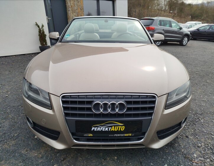 Audi A5 Kabriolet 2,0 l 155 kw