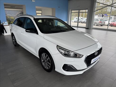 Hyundai i30 Kombi 1,4 l 103 kw