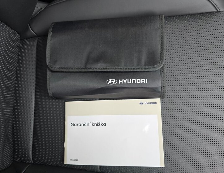 Hyundai Santa Fe SUV / Terénní 1,6 l 158 kw